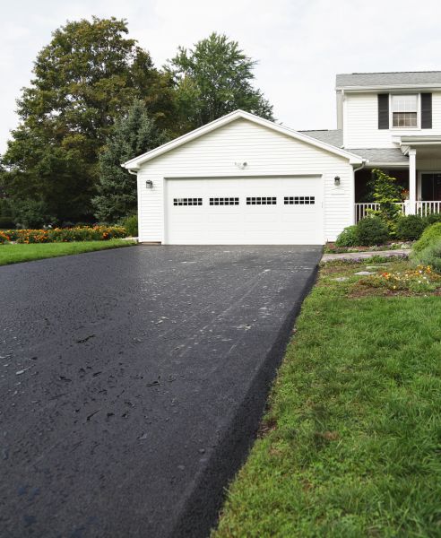 Blacktop Driveway Paving in San Jose